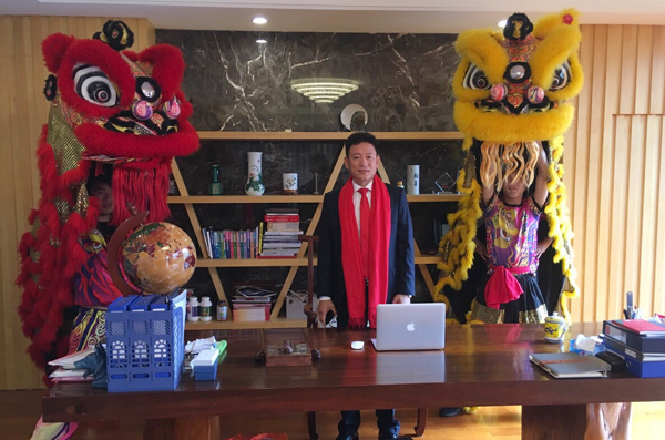 千秋偉業(yè)添錦繡 萬里鵬程展宏圖 —— 常青樹舞獅獻瑞賀新春，歡天喜地迎開工！